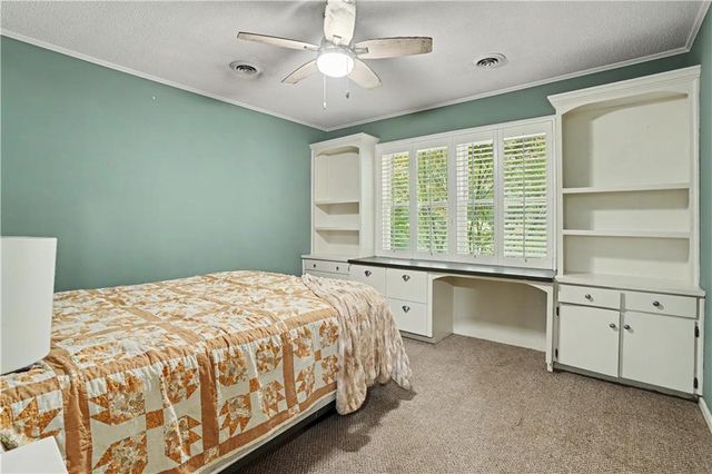 390 Virginia Hills Rd, Royston, GA 30662