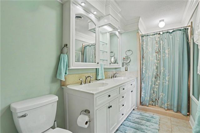 390 Virginia Hills Rd, Royston, GA 30662
