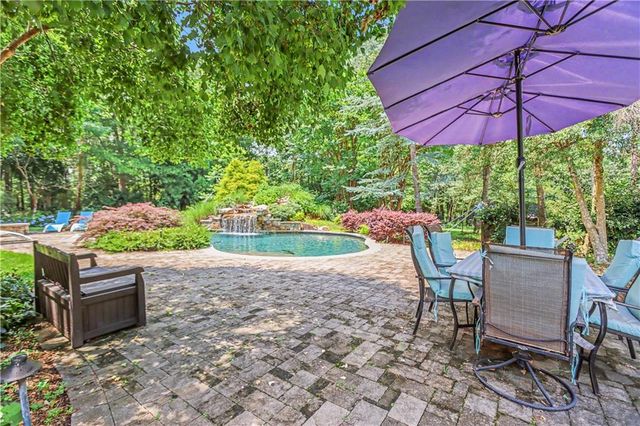 390 Virginia Hills Rd, Royston, GA 30662
