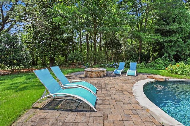 390 Virginia Hills Rd, Royston, GA 30662