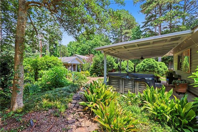 390 Virginia Hills Rd, Royston, GA 30662
