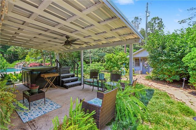 390 Virginia Hills Rd, Royston, GA 30662