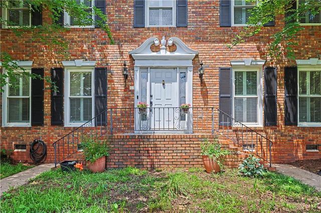 390 Virginia Hills Rd, Royston, GA 30662