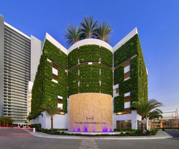 16385 Biscayne Blvd 3217, North Miami Beach, FL 33160