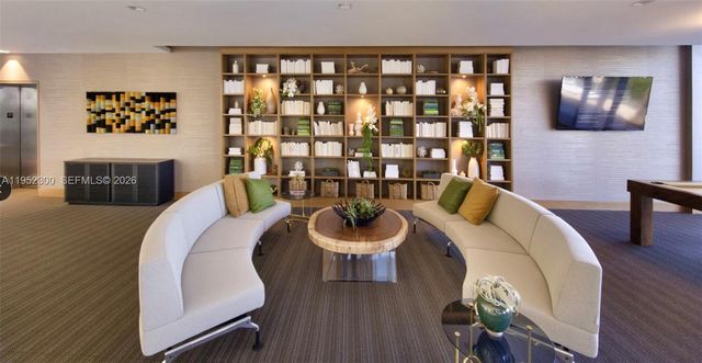 16385 Biscayne Blvd 3217, North Miami Beach, FL 33160