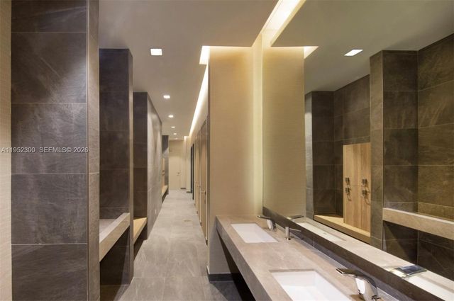 16385 Biscayne Blvd 3217, North Miami Beach, FL 33160