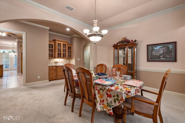106 Oxford Circle, Bossier City, LA 71111