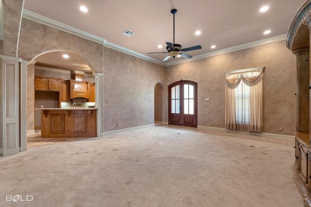 106 Oxford Circle, Bossier City, LA 71111
