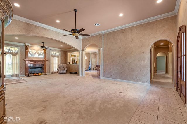 106 Oxford Circle, Bossier City, LA 71111