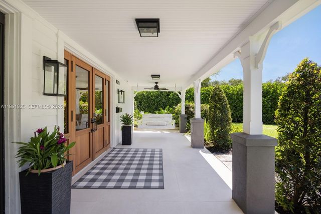 8521 SW 145th St, Palmetto Bay, FL 33158