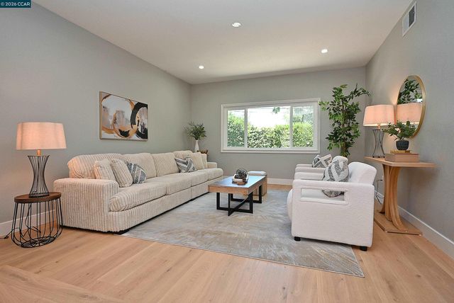 846 Savannah Cir, Walnut Creek, CA 94598