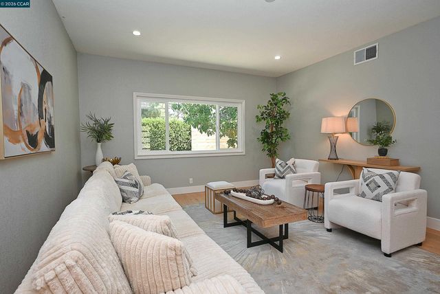 846 Savannah Cir, Walnut Creek, CA 94598
