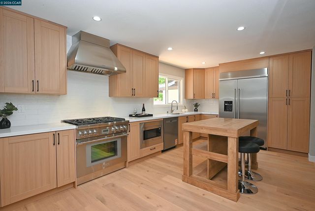 846 Savannah Cir, Walnut Creek, CA 94598