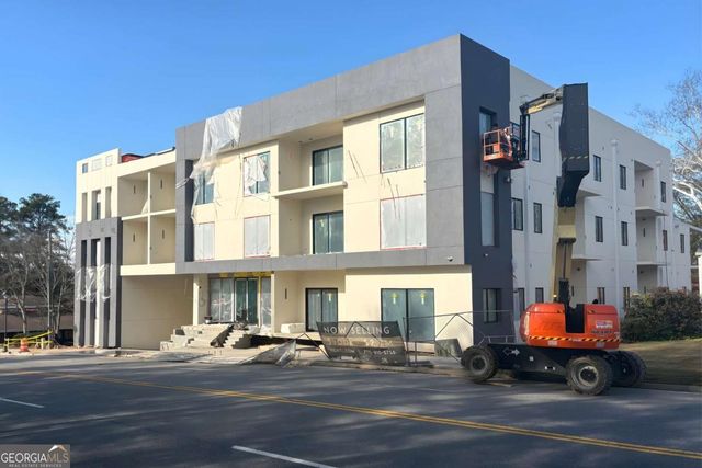 318 Sandy Springs Circle 160, Atlanta, GA 30328