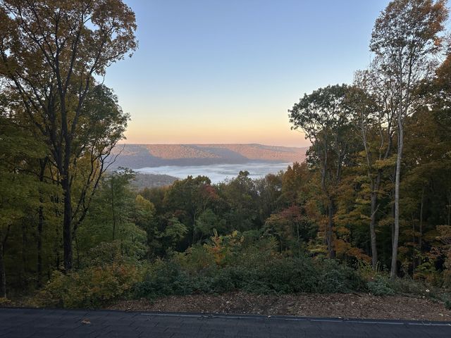 900 Valley View Drive, Altamont, TN 37301