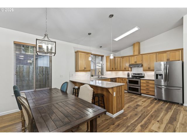15516 Ne 39TH St, Vancouver, WA 98682