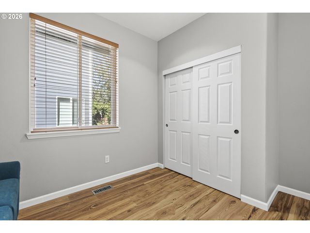 15516 Ne 39TH St, Vancouver, WA 98682