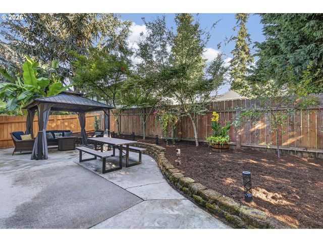 15516 Ne 39TH St, Vancouver, WA 98682