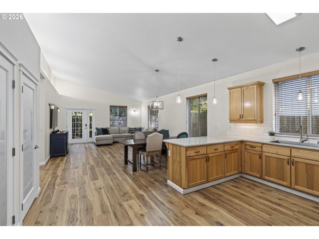 15516 Ne 39TH St, Vancouver, WA 98682