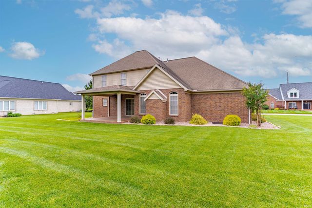 2084 Long Cove Circle, Newburgh, IN 47630