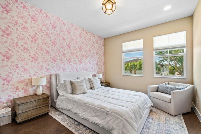 11401 Pointe Midtown Drive, Palm Beach Gardens, FL 33418