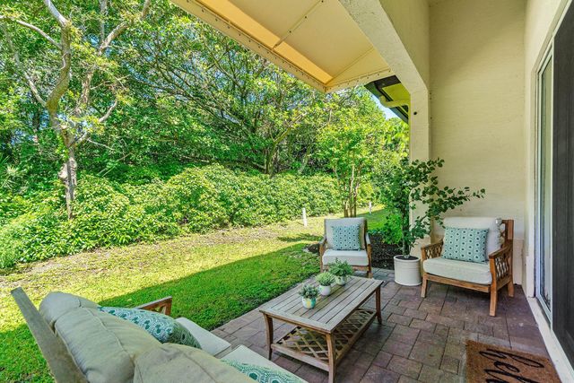 11401 Pointe Midtown Drive, Palm Beach Gardens, FL 33418