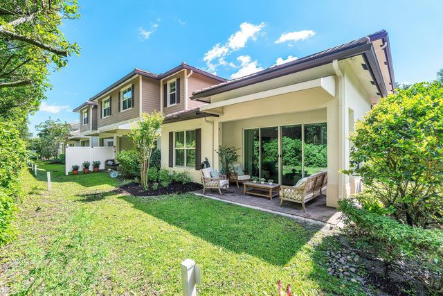 11401 Pointe Midtown Drive, Palm Beach Gardens, FL 33418