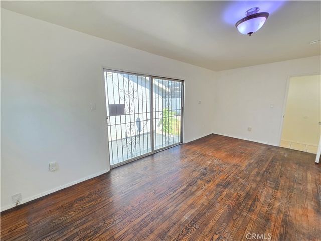 9618 Kalmia Street, Los Angeles, CA 90002