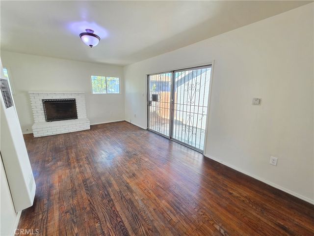 9618 Kalmia Street, Los Angeles, CA 90002