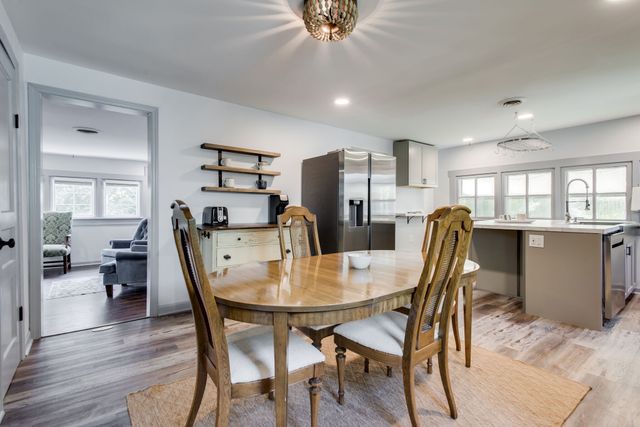 409 S 11th St, Clarksville, TN 37040