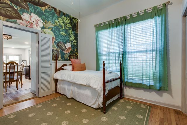 409 S 11th St, Clarksville, TN 37040