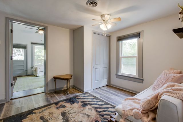 409 S 11th St, Clarksville, TN 37040