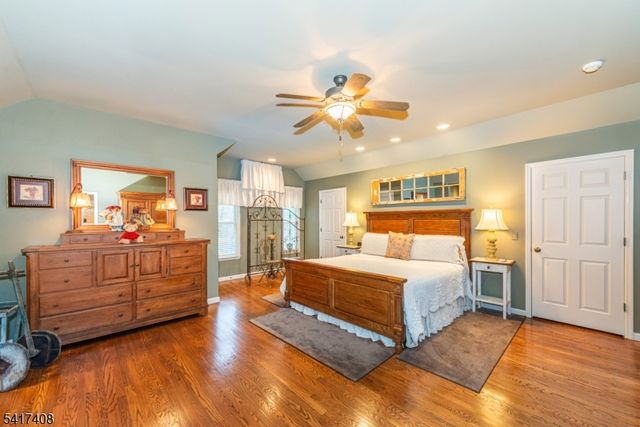 105 Ely Rd, Boonton Town, NJ 07005