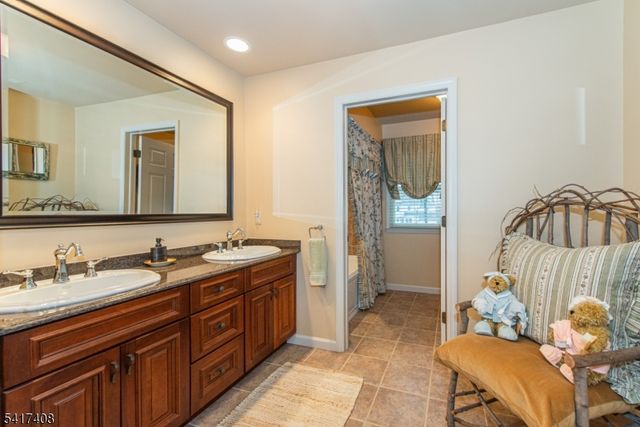 105 Ely Rd, Boonton Town, NJ 07005