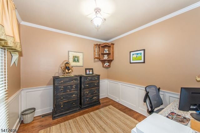 105 Ely Rd, Boonton Town, NJ 07005