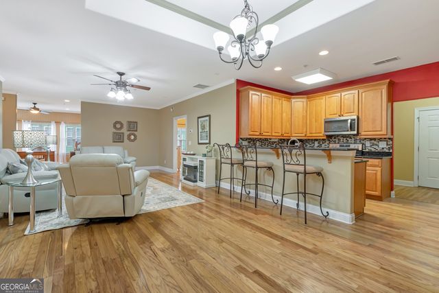 403 Commonwealth Cir, Newnan, GA 30263