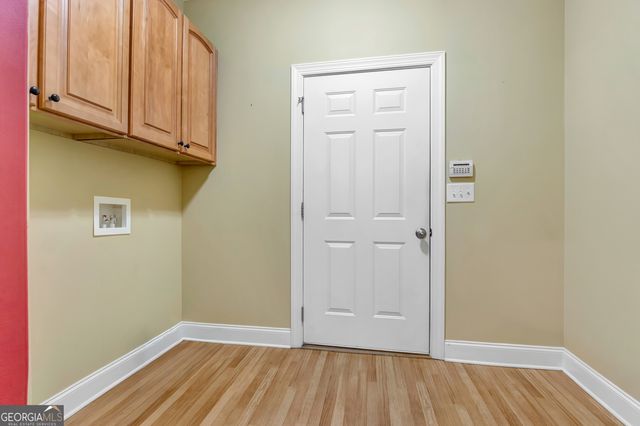 403 Commonwealth Cir, Newnan, GA 30263