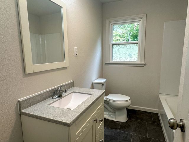 57 Cheyenne Drive, Cherokee Village, AR 72529