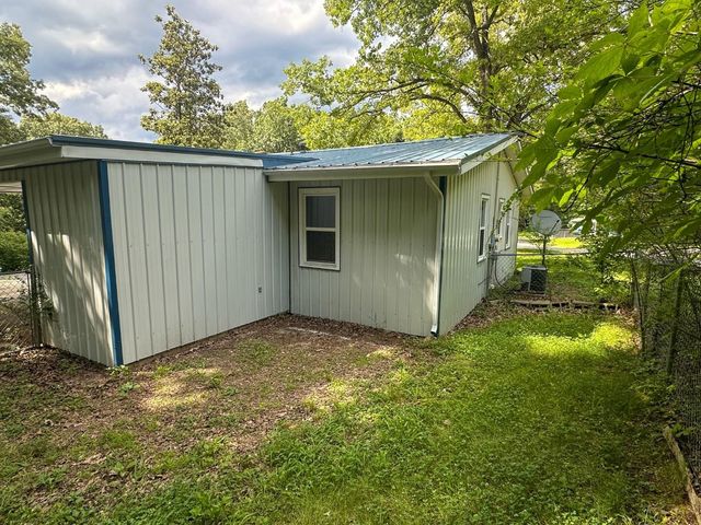 57 Cheyenne Drive, Cherokee Village, AR 72529