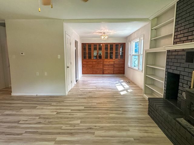 57 Cheyenne Drive, Cherokee Village, AR 72529