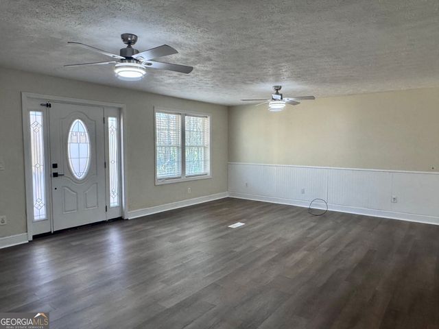 155 Dilmus Court, Baldwin, GA 30511