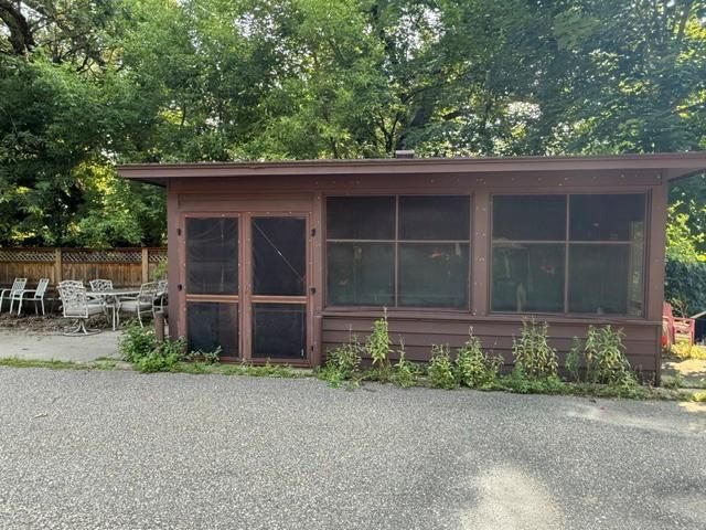 17125 Stodola, Minnetonka, MN 55345