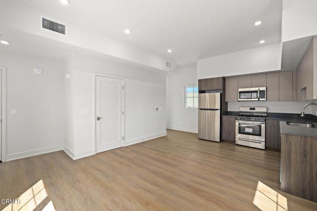 834 N Fair Oaks Avenue 108, Pasadena, CA 91103