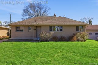 13111 Northfield Boulevard, Oak Park, MI 48237