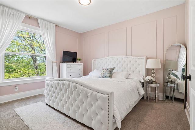51 N Linwood Ave, Crafton, PA 15205