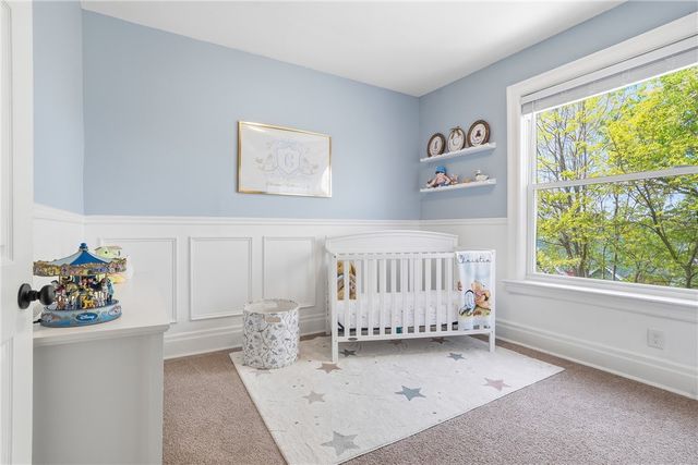 51 N Linwood Ave, Crafton, PA 15205