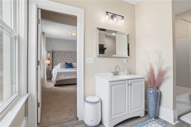 51 N Linwood Ave, Crafton, PA 15205