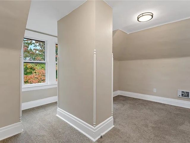 51 N Linwood Ave, Crafton, PA 15205