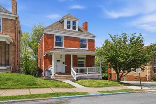 51 N Linwood Ave, Crafton, PA 15205