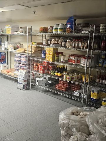 7111 Pacific Boulevard, Huntington Park, CA 90255